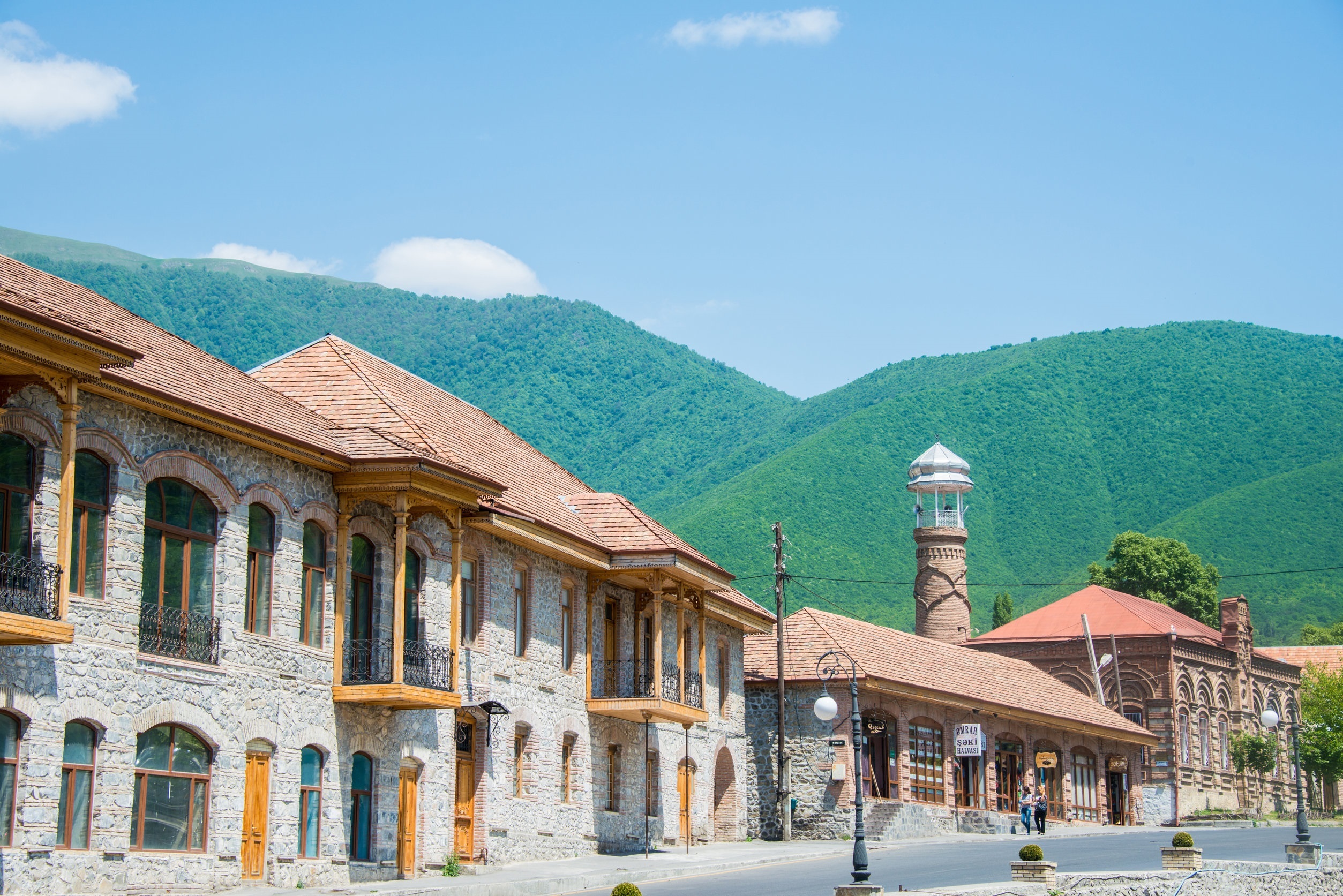 Шеки дома. Село шеки. Село шеки. Село шеки. Старый мархал село киш.