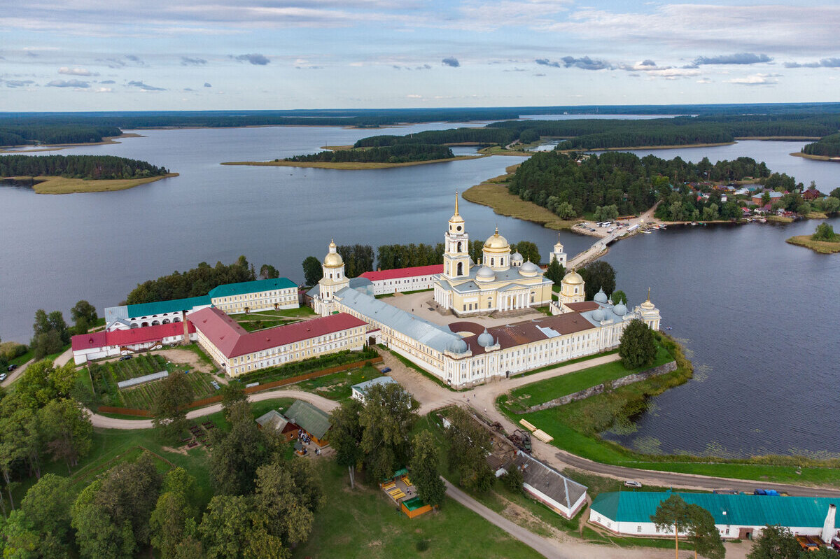 Нило Столобенская пустынь Тверская область