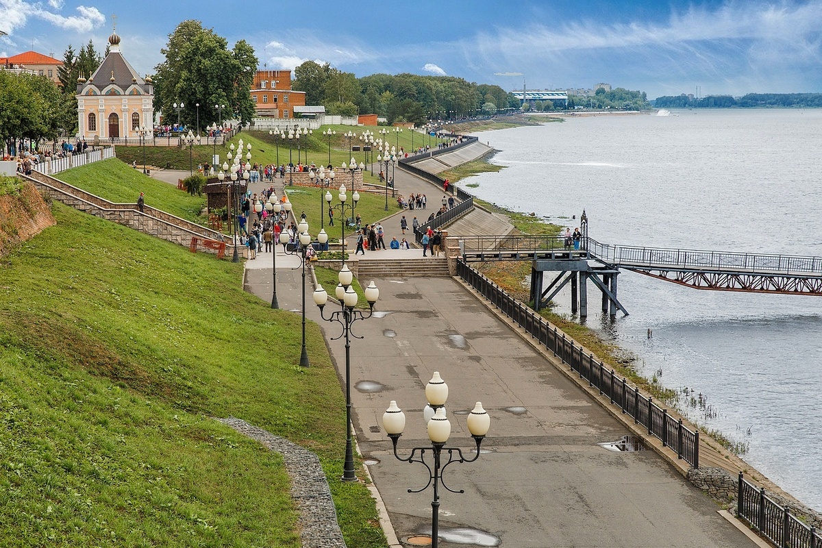 Вакансии города рыбинска. Рыбинск набережная. Рыбинск город набережная. Рыбинск город 2022. Городской округ город Рыбинск.