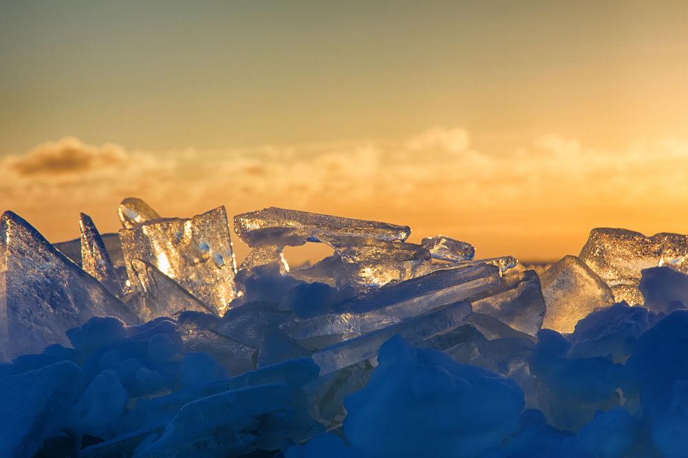 Лед сан сити. Плавленный лед. Melting Ice sunlight. Melting Ice in the Sun.