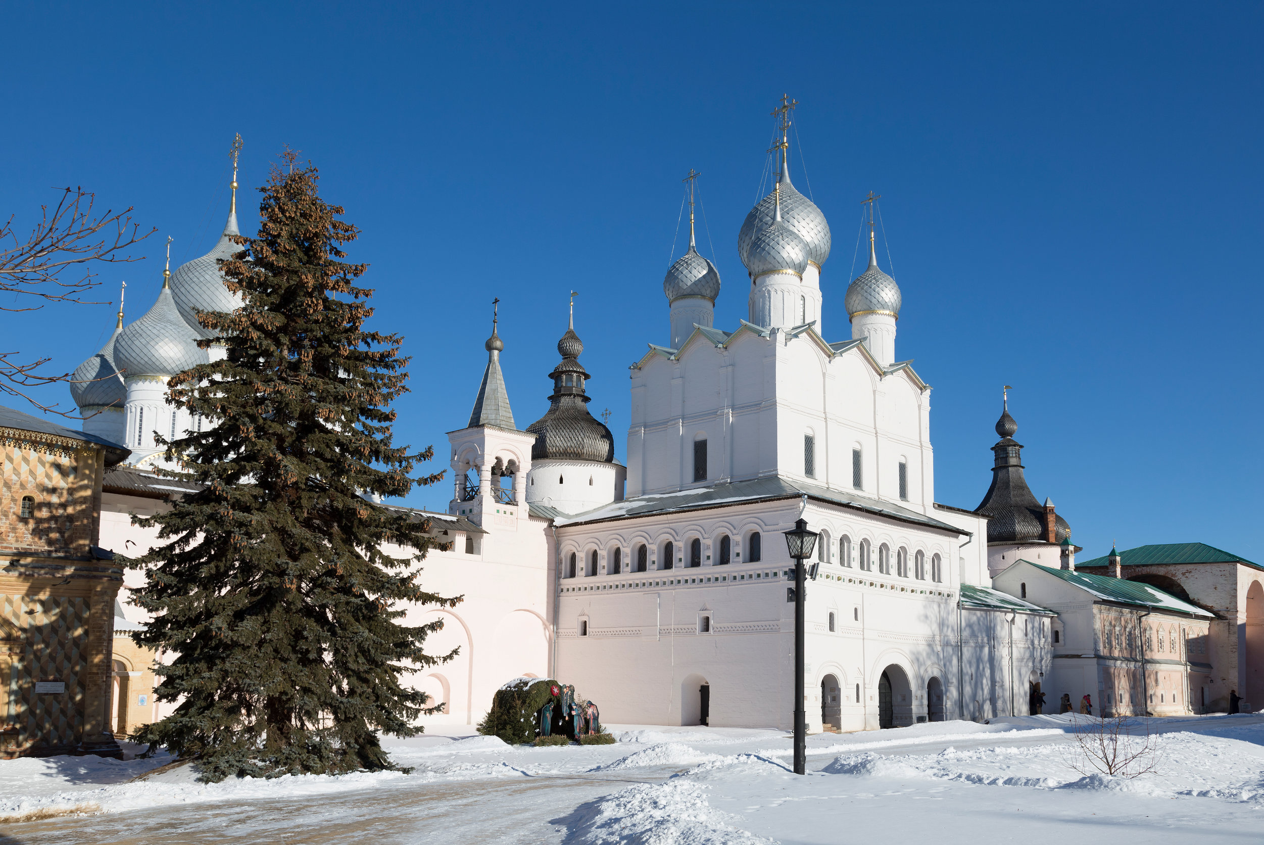 Древний ростов великий ростов. Ростов великий набережная. Ростовский кремль с озера. Архитектура ростова великого. Rostov the great.