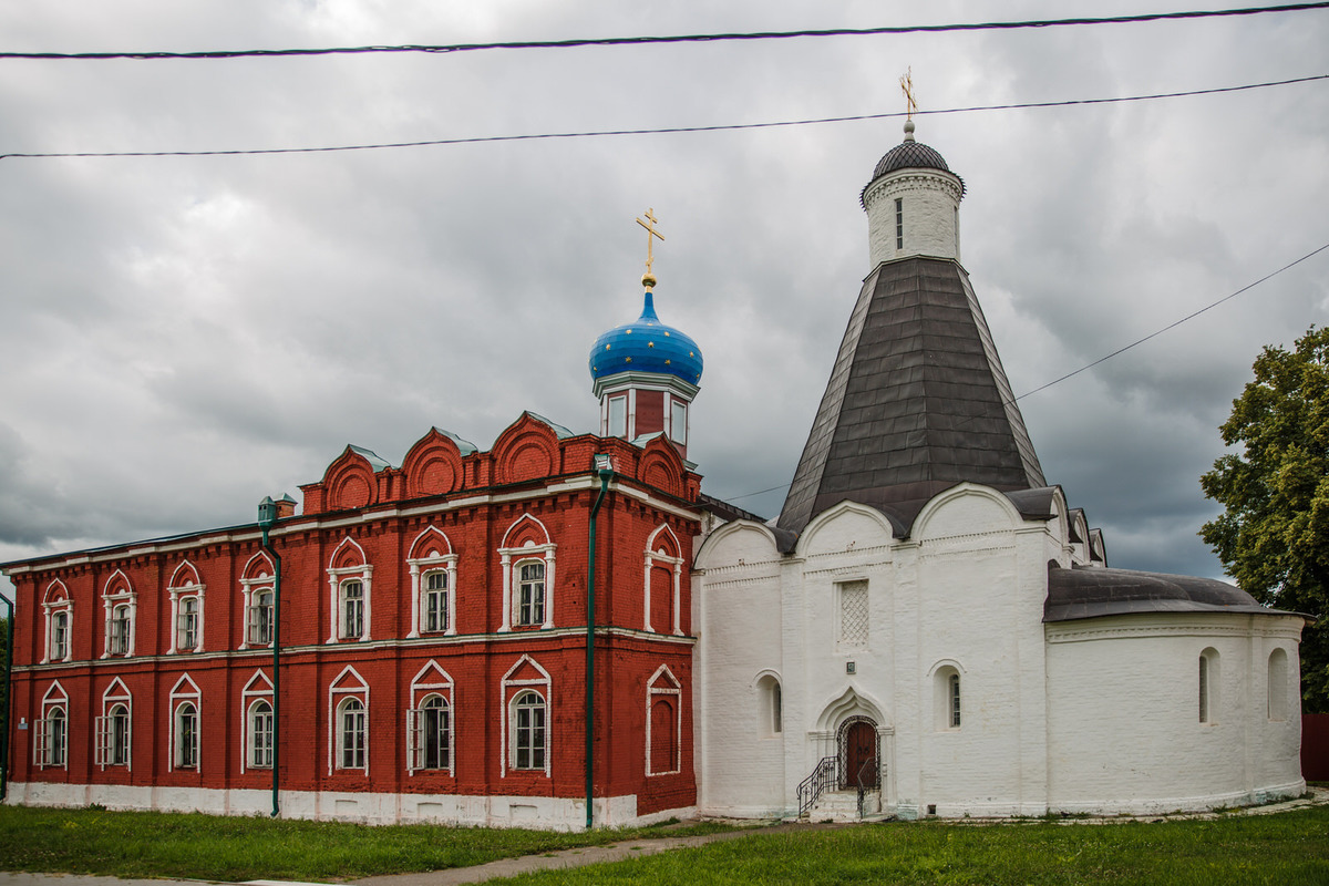 Брусенский собор Коломна