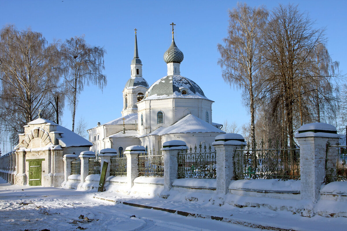 Купола храма Кострома