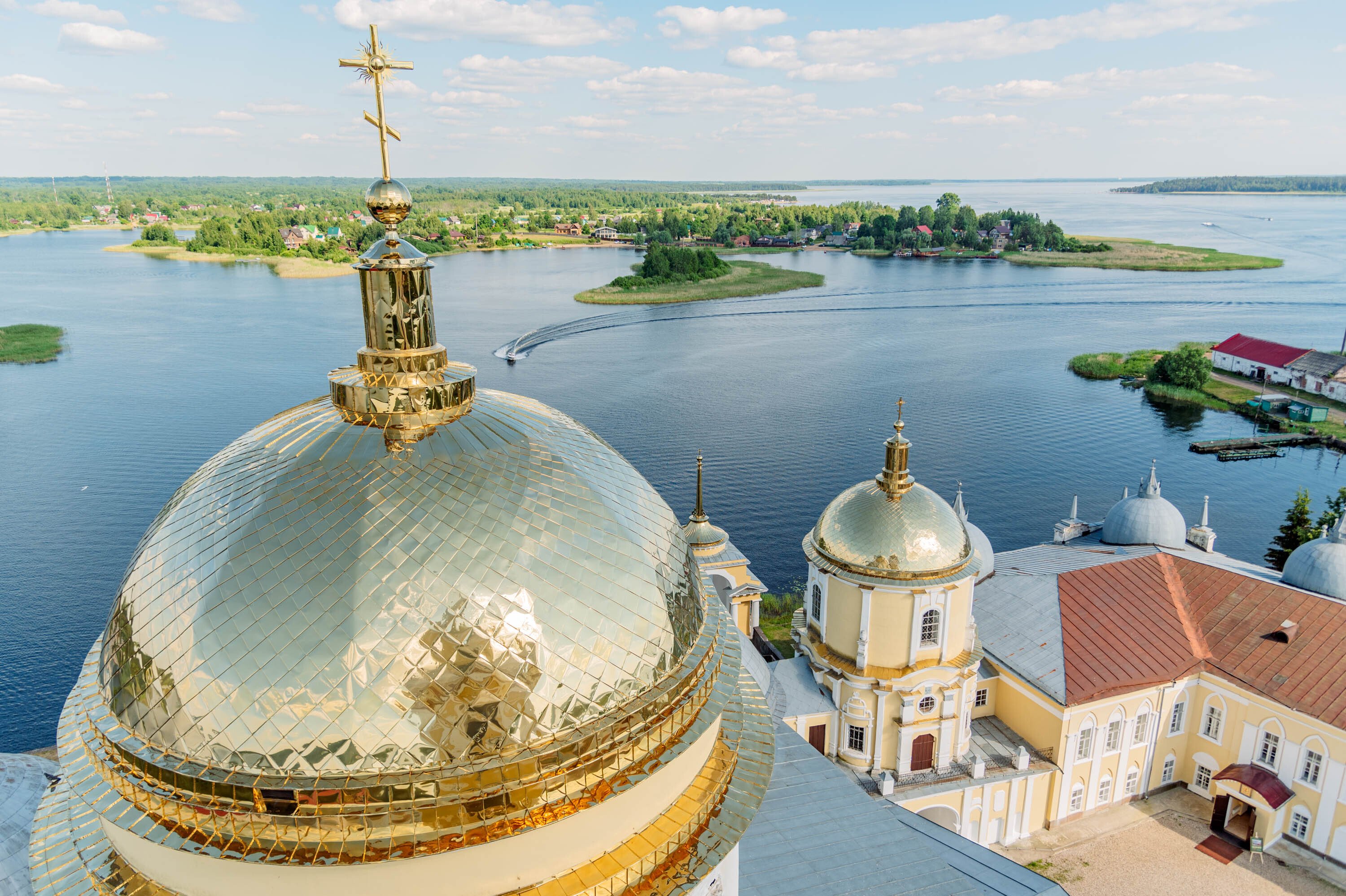 Нило Столобенский монастырь