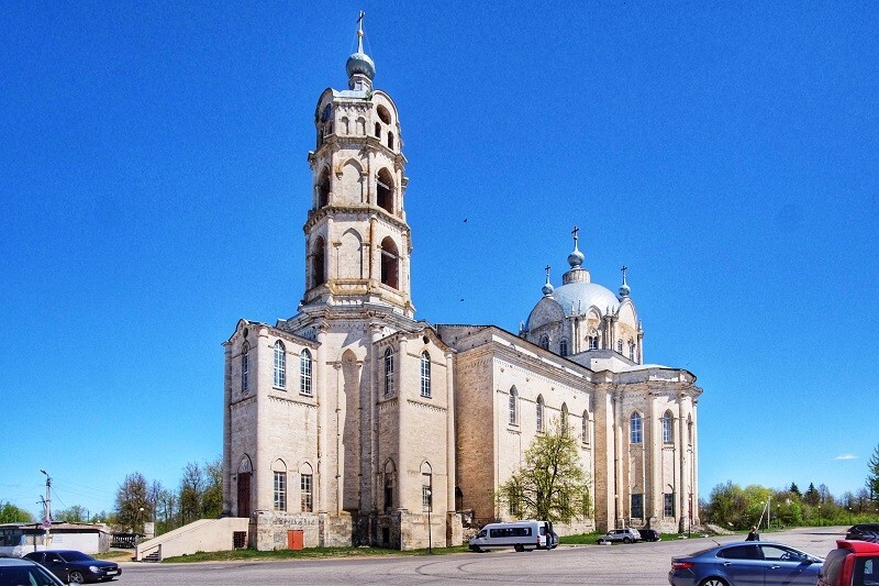 Троицкая Церковь в Гусь Железном фото