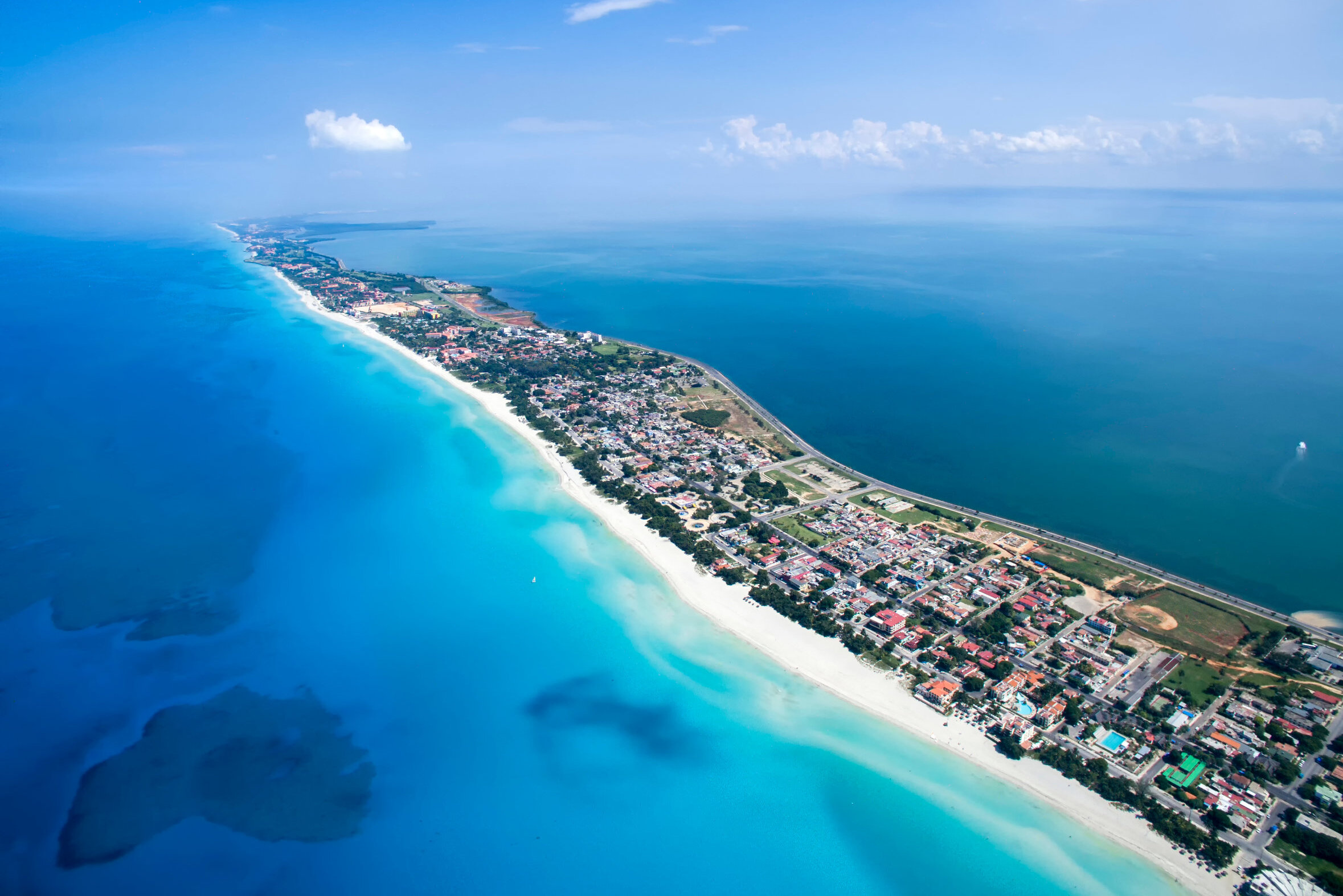 Ocean varadero el. Куба Варадеро. Остров свободы Куба Варадеро. Полуостров Варадеро. Варадеро коса.