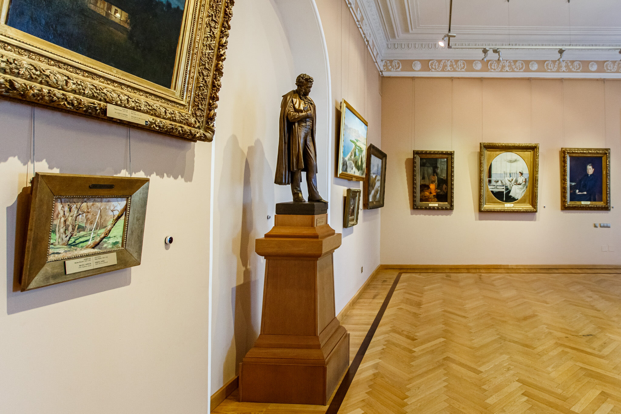 Ярославский музей-заповедник ярославль экспонаты. Музей истории ярославля. Ярославский музей заповедник выставки. Музей-заповедник ярославль. Ярославский художественный музей губернаторский дом.