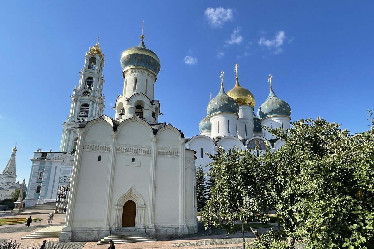 Сергиева лавра лавка